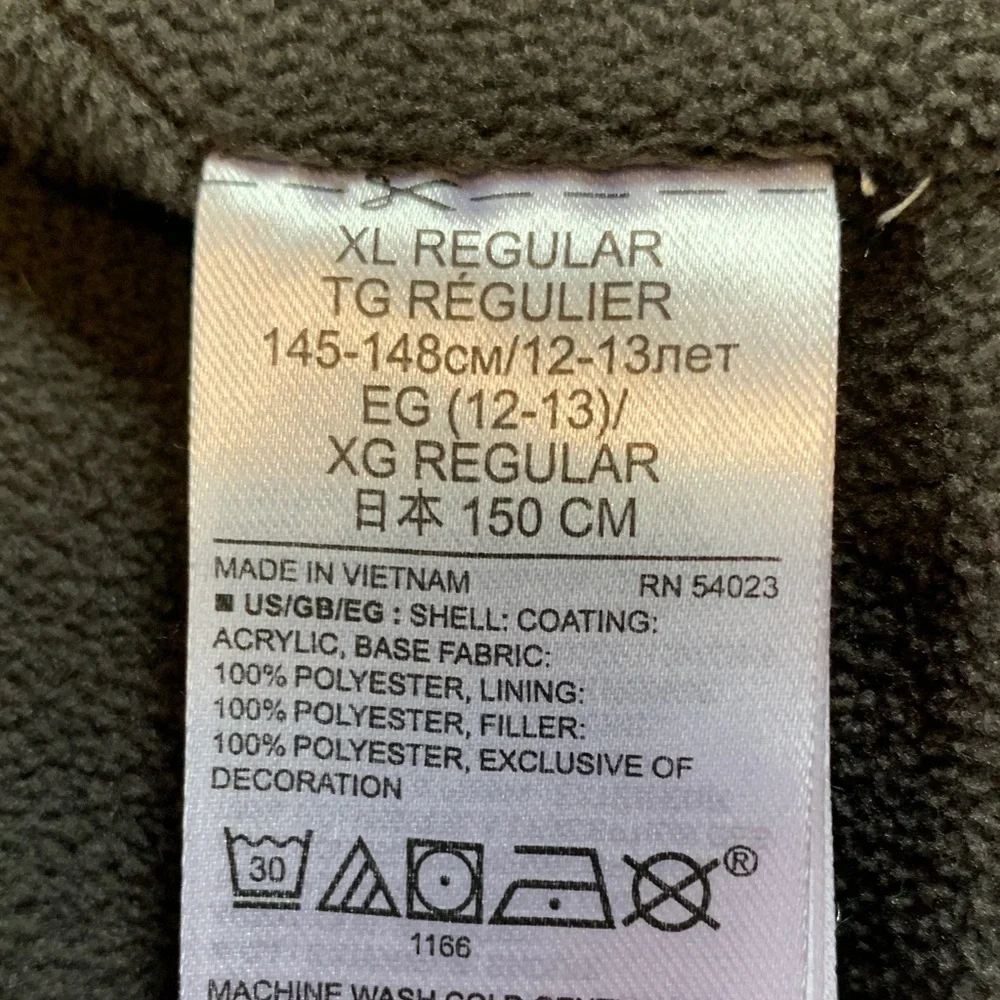 GAP kids gray, subtle metallic Puffer Vest XL